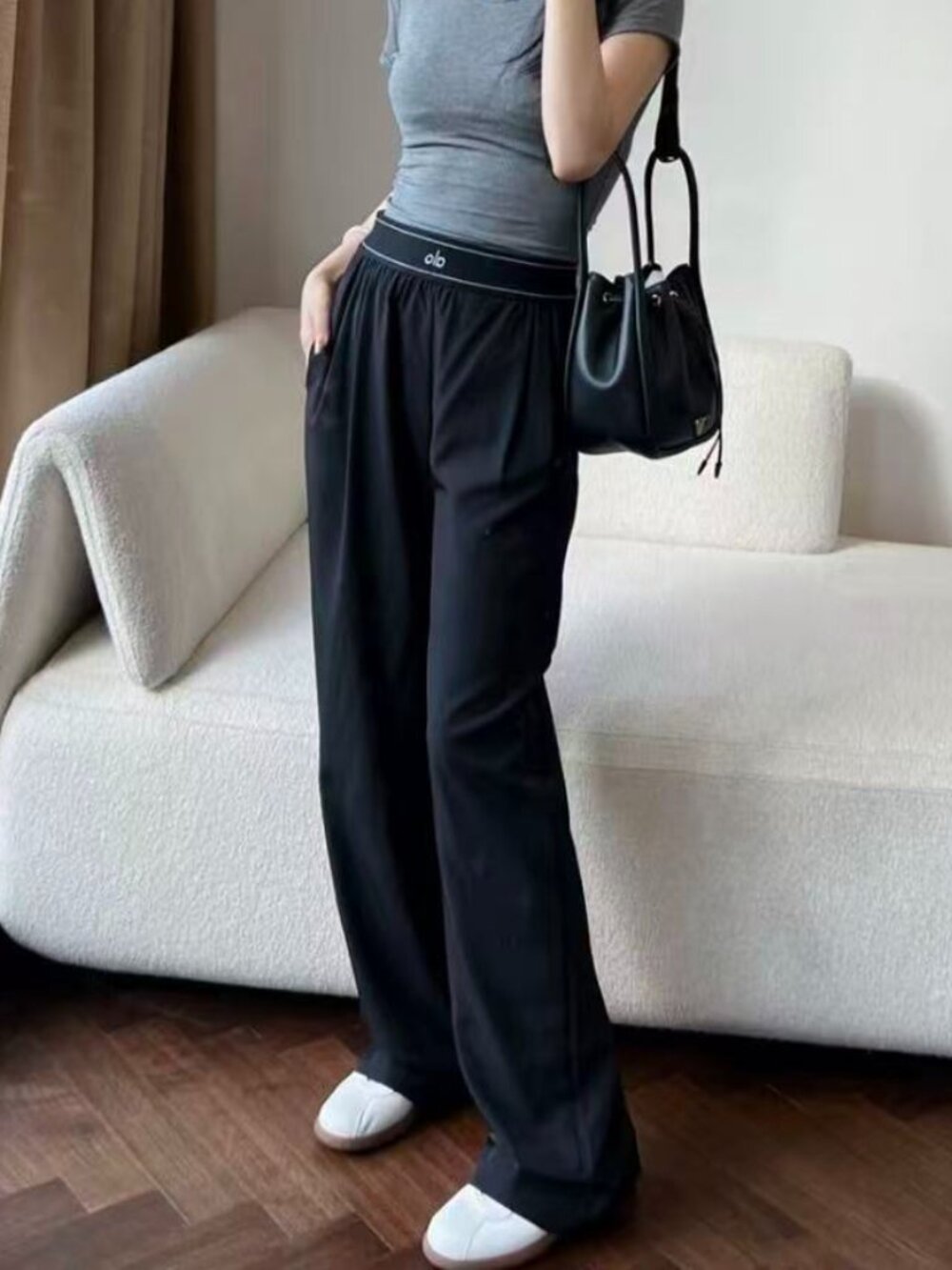💗ALO Yoga Suit Up Trouser Black (Regular) Women's Wide Leg Leisure pants